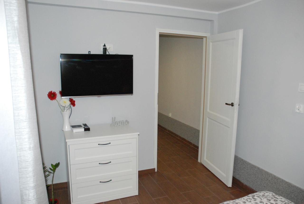 Hostel Grey House *